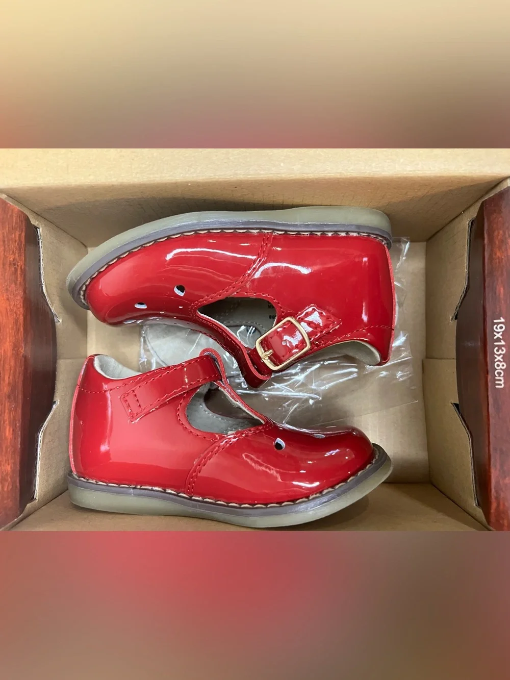 Footmates Harper Red Patent Size 4 New with Box
